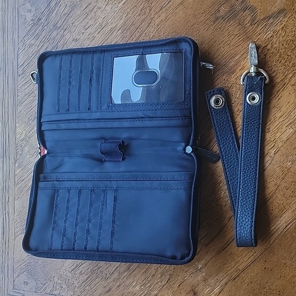 🍀Spacious Wrist Wallet - Picture 5 of 8